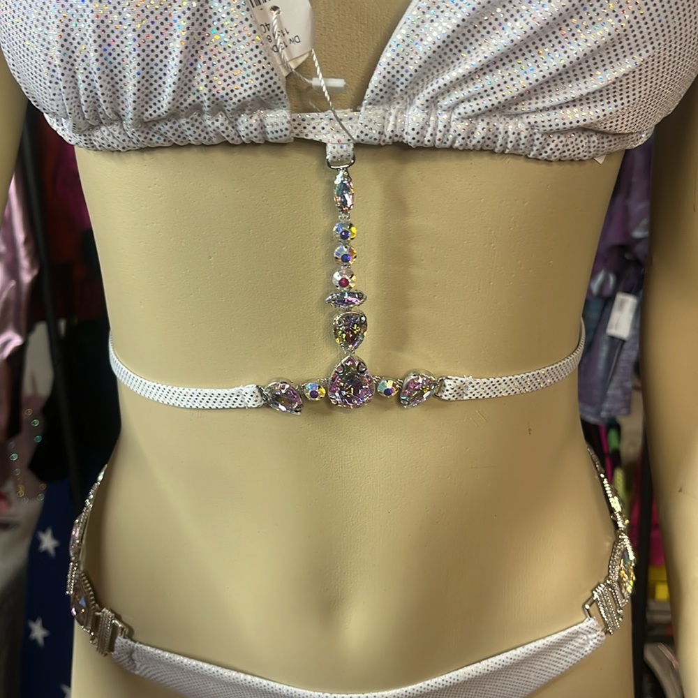 Bikini Set - Picture 2 of 5